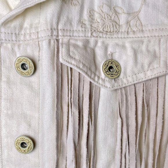 Scully Western Style Cream Jean Jacket with Suede Fringe - Picture 3 of 9
